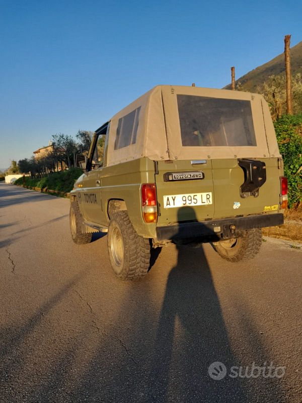Usata Toyota Land Cruiser 1986 Verde SUV