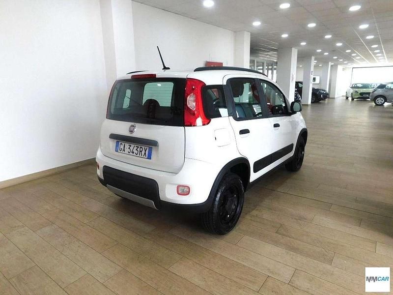 Usata Fiat Panda 4x4 S 86 CV (63 kW) 2020 Bianco Utilitaria
