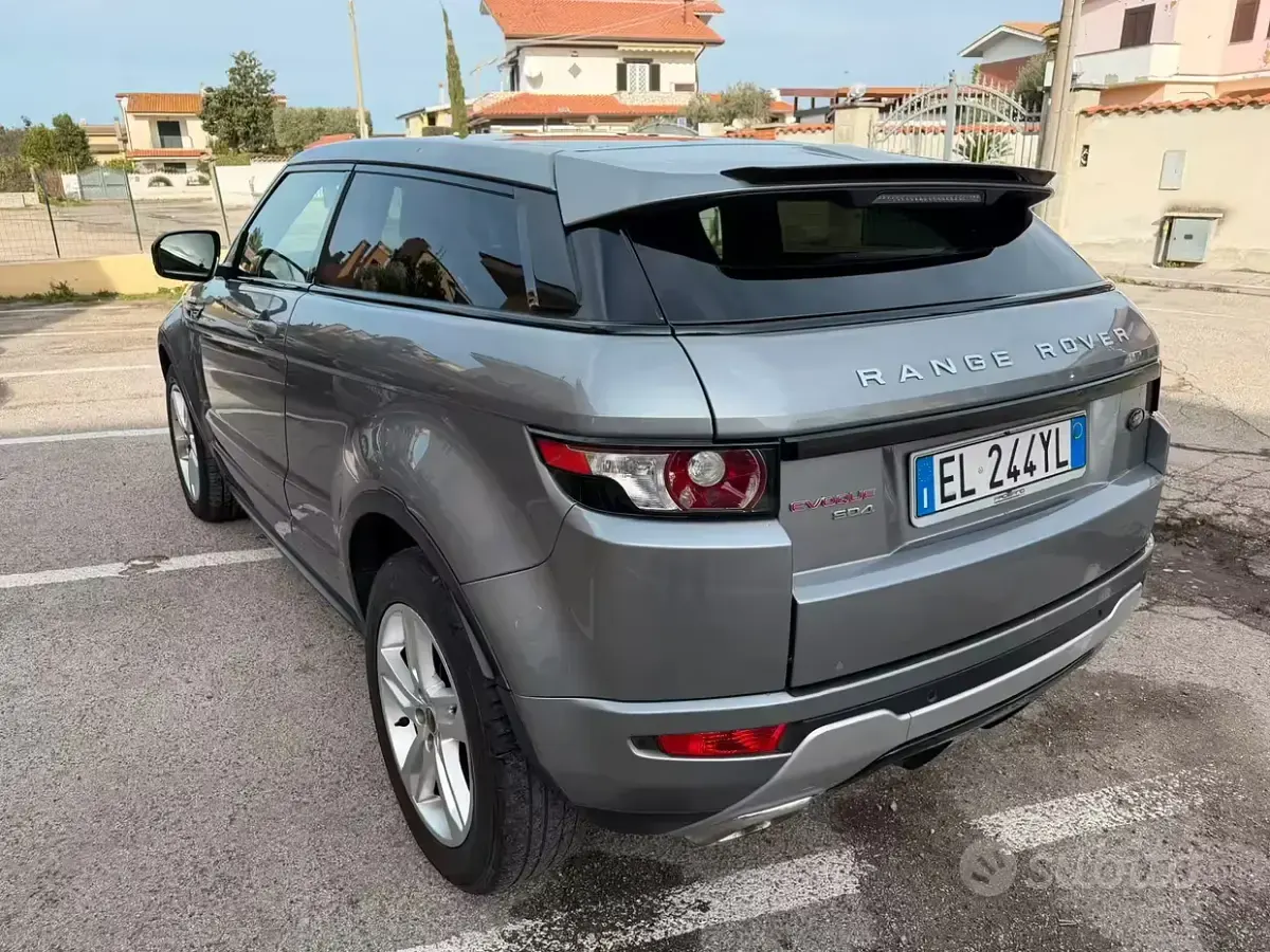Usata Land Rover Range Rover evoque 190 CV (139 kW) 2012 Grigio SUV