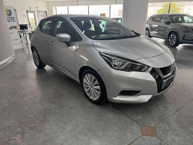 Usata Nissan Micra Visia 71 CV (52 kW) 2018 Argento Utilitaria