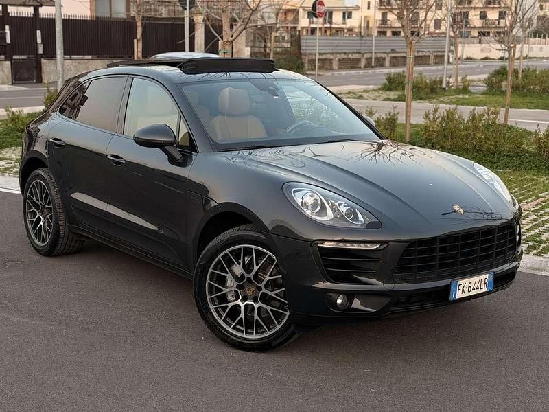 Usata Porsche Macan 250 CV (183 kW) 2017 Grigio SUV