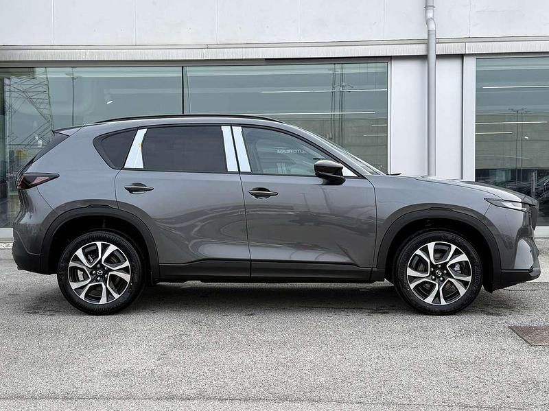 Nuova Mazda CX-5 Center-Line 141 CV (103 kW) 2026 Machine grey SUV