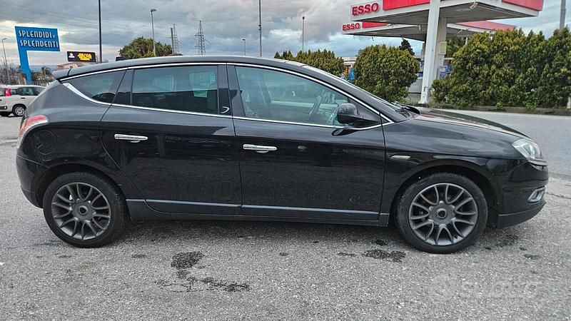 Usata Lancia Delta S 120 CV (88 kW) 2010 Nero Utilitaria