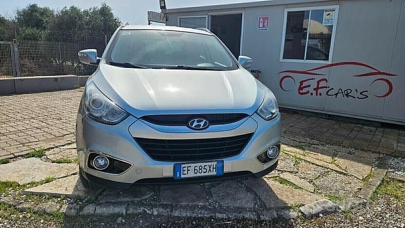 Usata Hyundai ix35 Comfort 116 CV (85 kW) 2011 Argento SUV