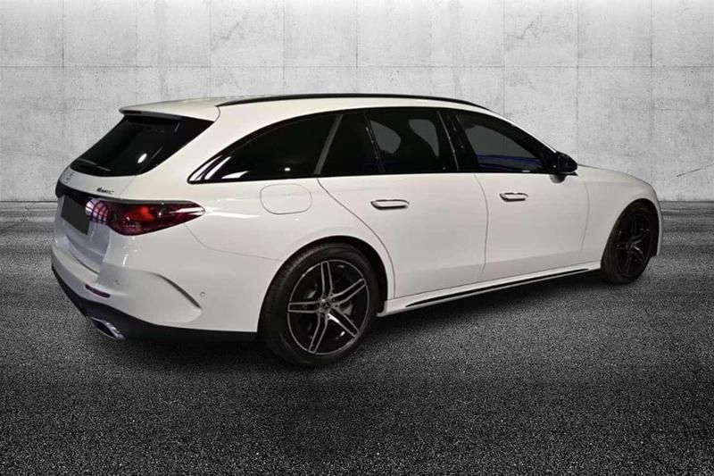 Usado Mercedes E300 Advanced Plus 306 CV (225 kW) 2024 Blanco Familiar