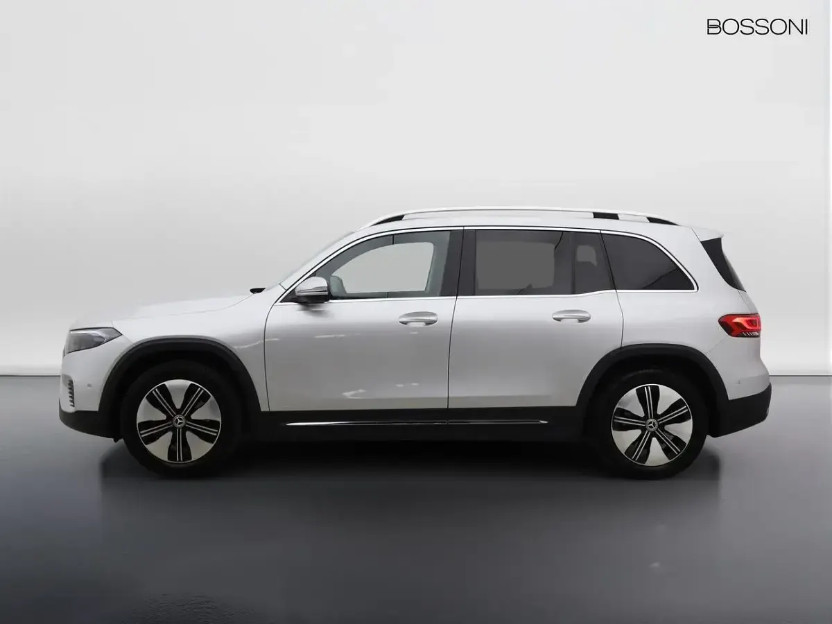Begagnad Mercedes EQB300 Sport Edition 139 kW (189 HK) 2024 Silver SUV