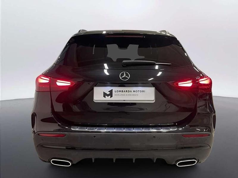 Usata Mercedes GLA200 AMG Line Premium Plus 150 CV (110 kW) 2023 Nero SUV
