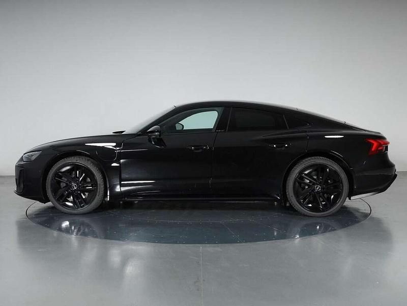 Nuova Audi e-tron GT quattro 430 kW (585 CV) 2025 Nero mito metallizzato Berlina