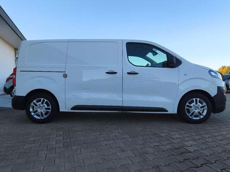 Usata Citroën Jumpy 120 CV (88 kW) 2021 Bianco Monovolume