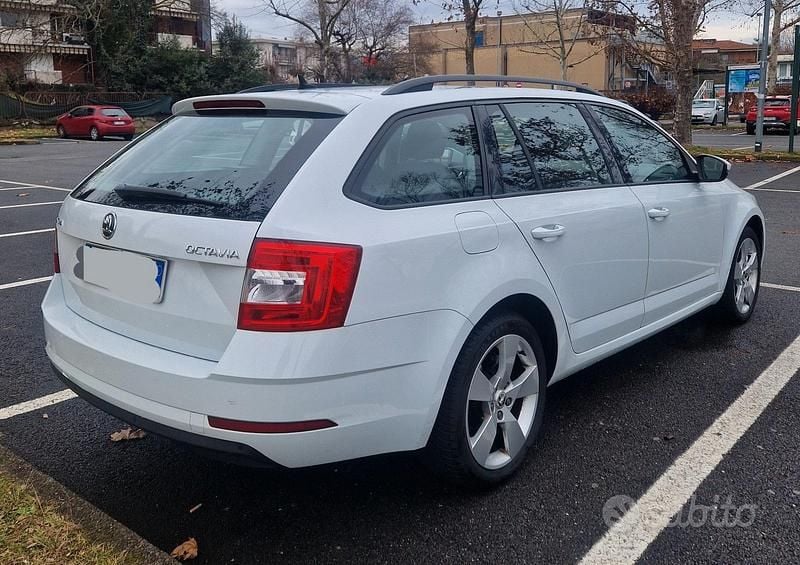 Usata Skoda Octavia 150 CV (110 kW) 2019 Bianco Station wagon