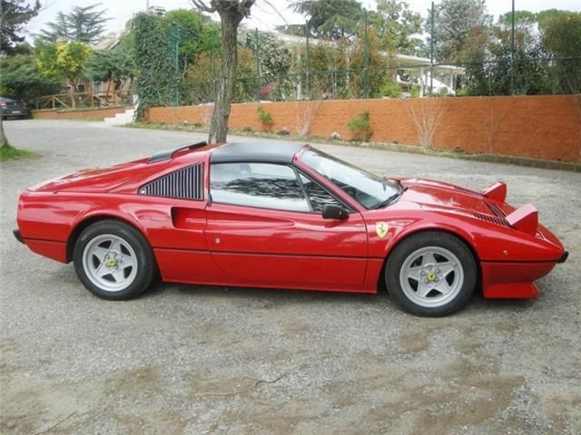 Venduto Ferrari 308 GTS 4 valvole - auto usate in vendita