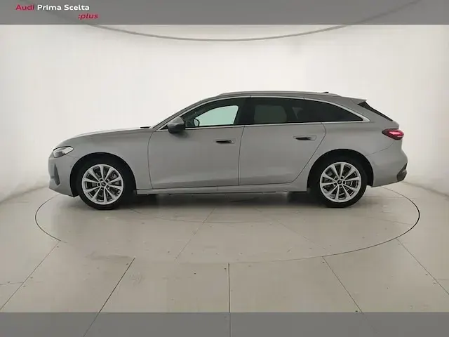 Usata Audi A5 Advanced 204 CV (150 kW) 2025 Argento floret metallizzato Station wagon