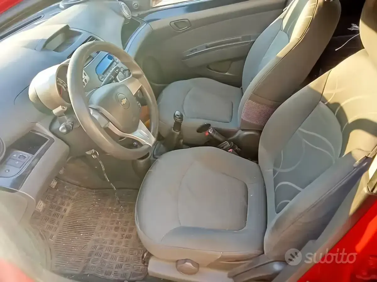 Usata Chevrolet Spark 68 CV (50 kW) 2012 Rosso Utilitaria