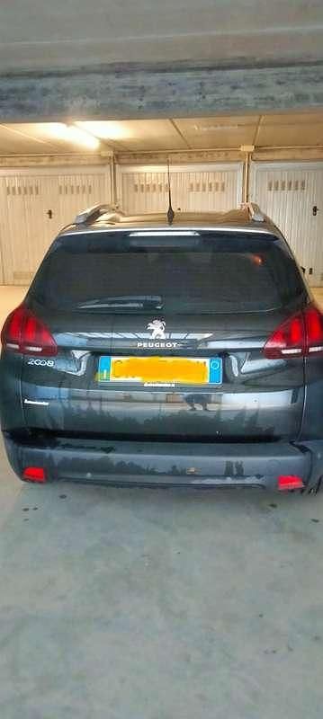 Usata Peugeot 2008 Active 83 CV (61 kW) 2019 Nero SUV