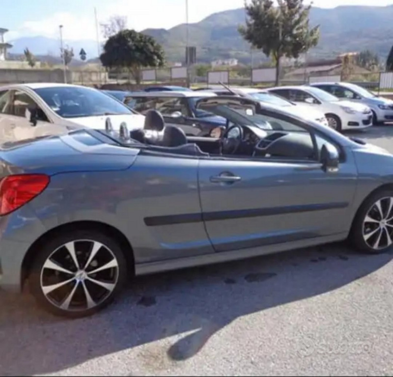 Usato 2007 Peugeot 207 CC 1.6 Diesel 109 CV (4.200 €)