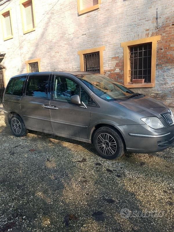 Usata Lancia Phedra Platinum 2010 Monovolume