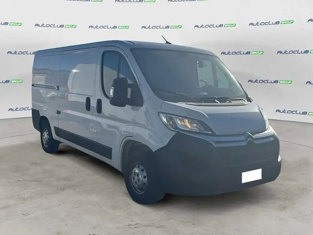 Usata Citroën Jumper Business Class 140 CV (102 kW) 2024 Bianco Monovolume