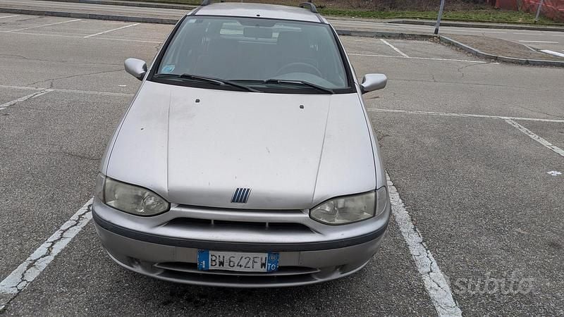 Usata Fiat Palio Weekend 60 CV (44 kW) 2001 Station wagon