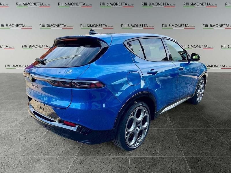 Nuova Alfa Romeo Tonale Veloce 131 CV (96 kW) 2025 Blu SUV