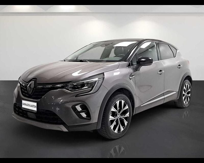 Usata Renault Captur Intens 101 CV (74 kW) 2023 Grigio SUV