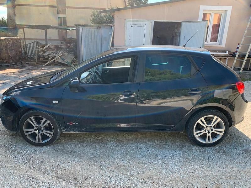 Usata Seat Ibiza 69 CV (50 kW) 2011 Nero Utilitaria