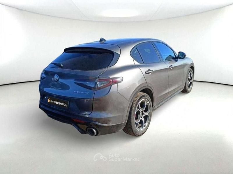 Usata Alfa Romeo Stelvio Veloce 210 CV (154 kW) 2025 Grigio SUV