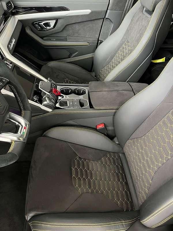 Usata Lamborghini Urus 650 CV (478 kW) 2022 SUV