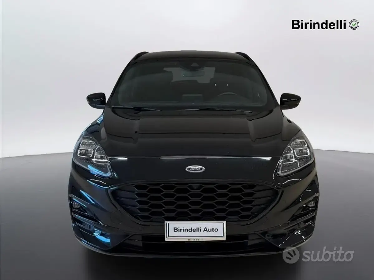 Usata Ford Kuga 152 CV (111 kW) 2021 Nero SUV