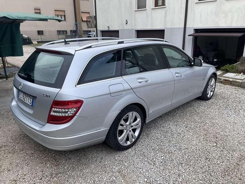 Usata Mercedes C220 Avantgarde 170 CV (125 kW) 2007 Station wagon