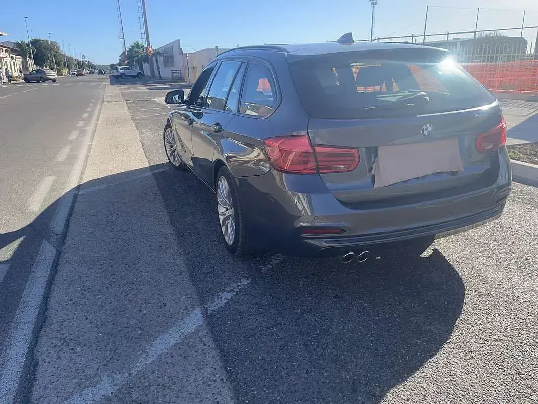 Usata BMW 316 Luxury Line 163 CV (119 kW) 2018 Station wagon