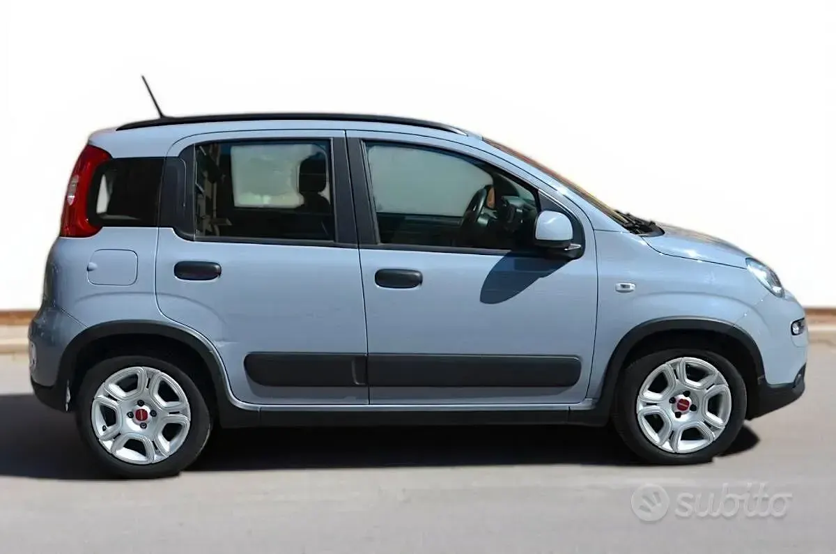 Usata Fiat Panda City Life 70 CV (51 kW) 2023 Grigio Utilitaria