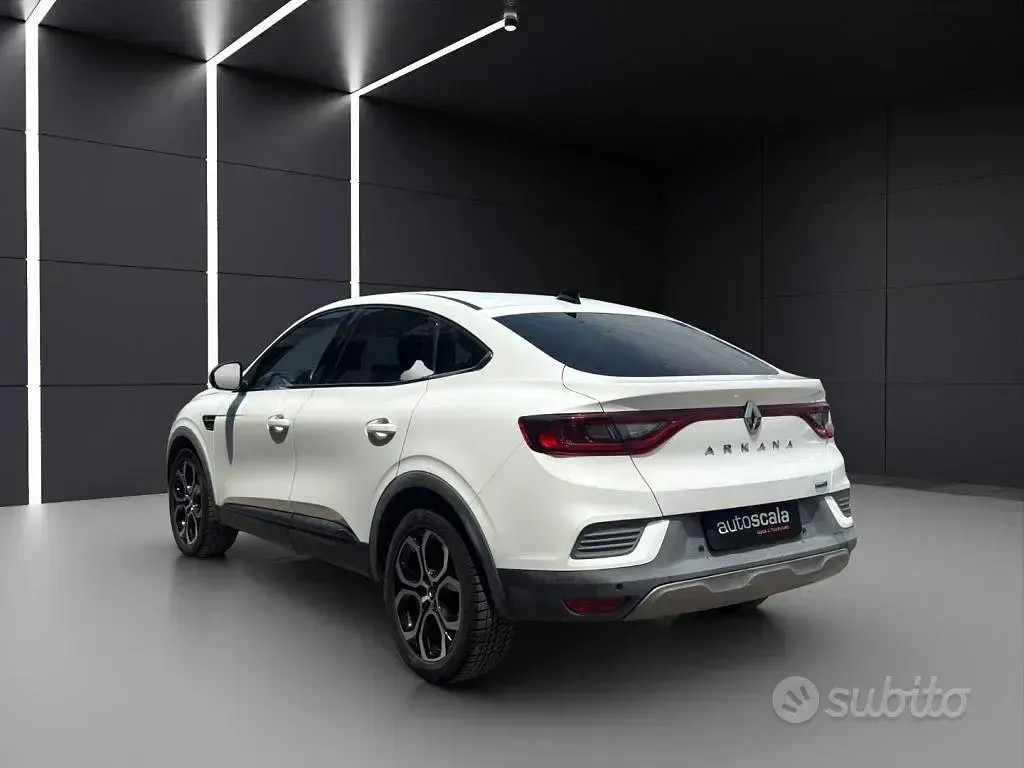 Usata Renault Arkana Intens 94 CV (69 kW) 2022 Bianco SUV