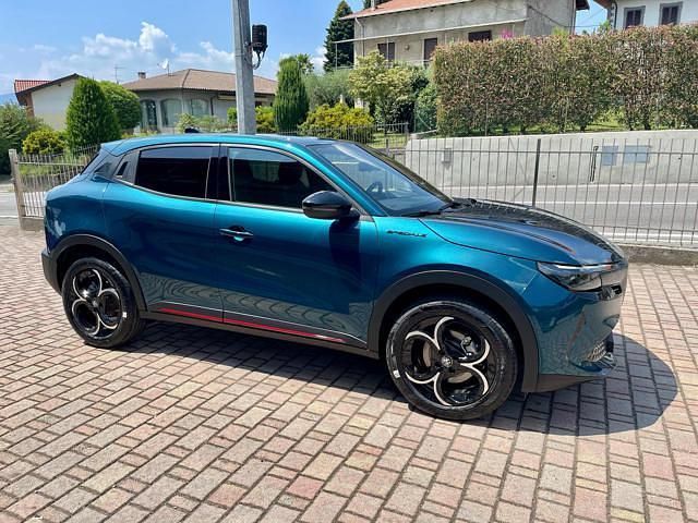 Nuova Alfa Romeo GT Junior Edizione Speciale 145 CV (106 kW) 2025 Blu SUV