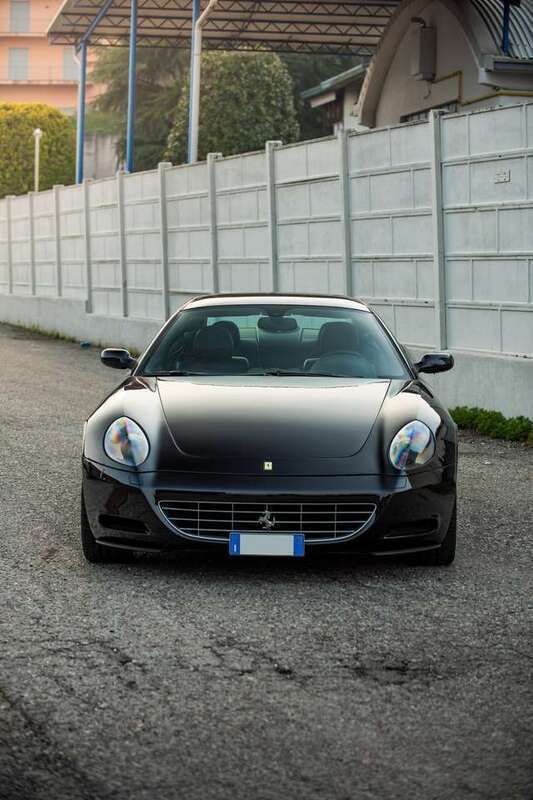 Usata Ferrari 612 540 CV (397 kW) 2008 Neroneronero Coupé