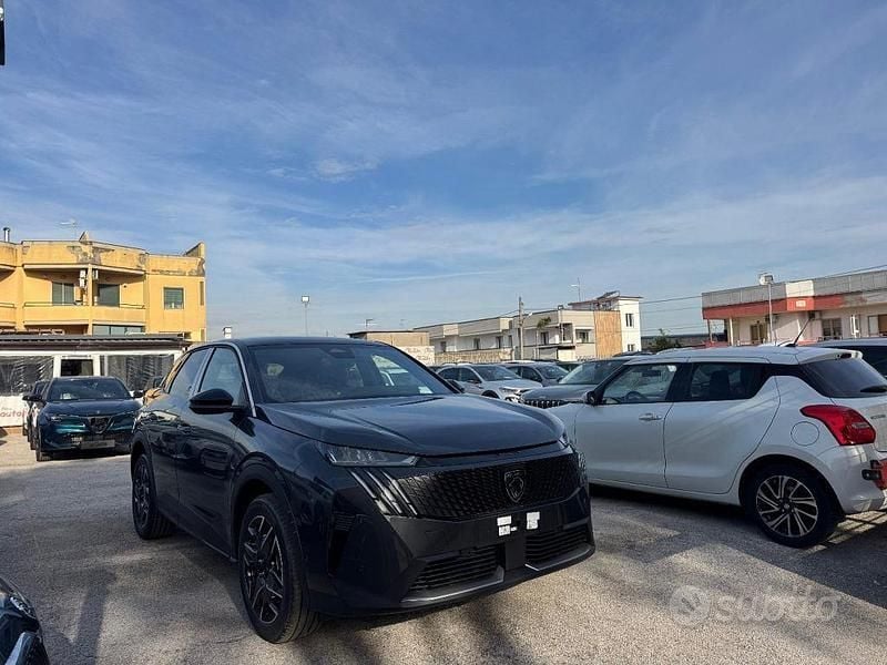 Nuova Peugeot 3008 Allure 135 CV (99 kW) 2025 Grigio SUV