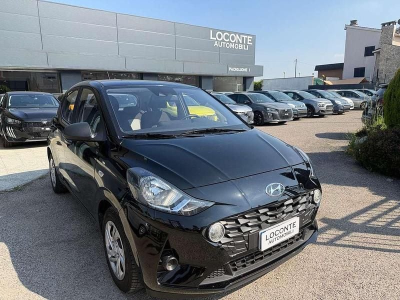 Usata Hyundai i10 Advanced Plus 67 CV (49 kW) 2021 Nero Utilitaria
