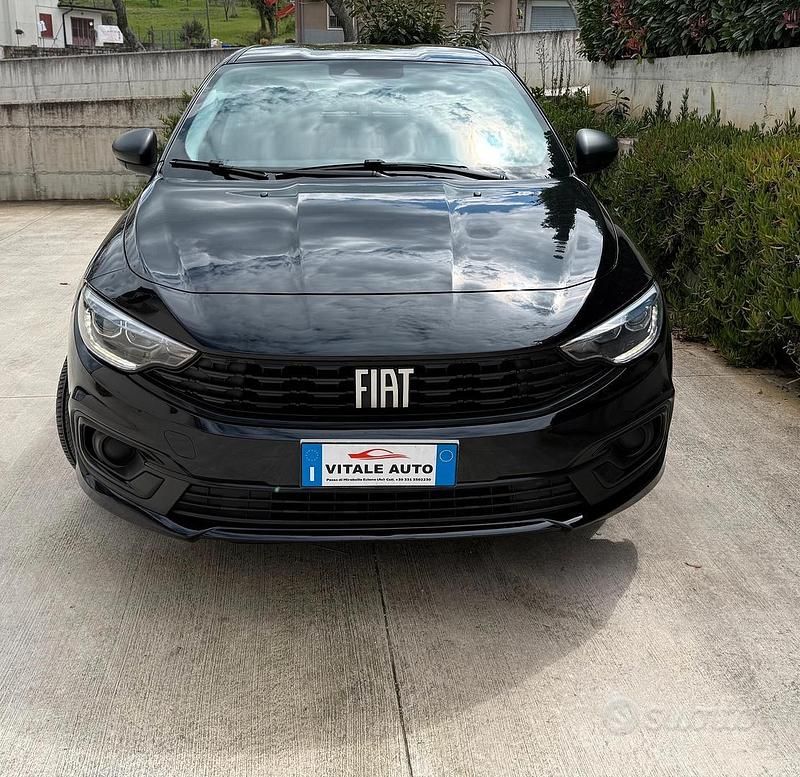 Nero Usata 2021 Fiat Tipo Sport Station wagon | 12.490 € (Buon prezzo) - Immagine 1/4