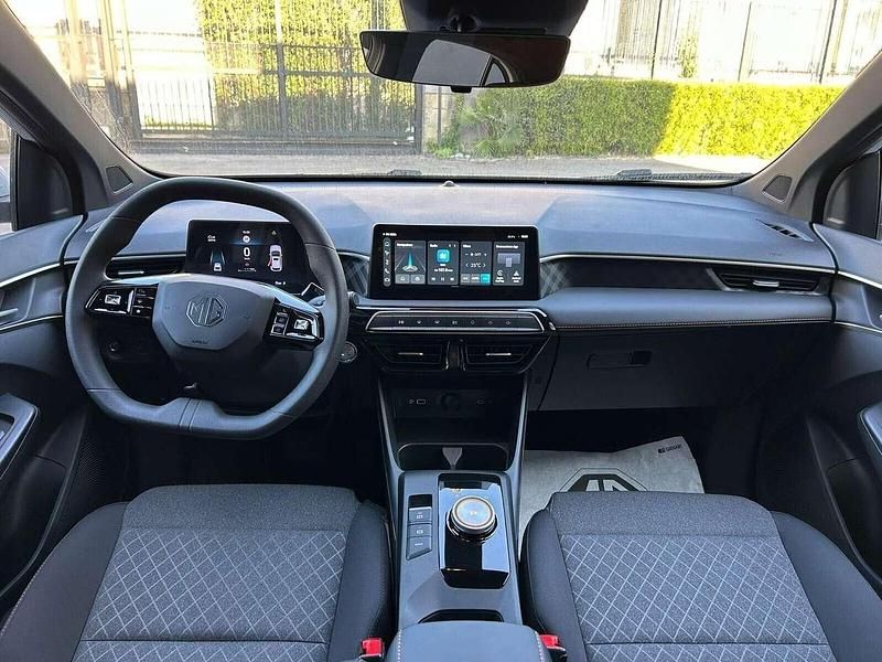 Nuova MG MG3 Comfort 194 CV (142 kW) 2025 Nero Utilitaria
