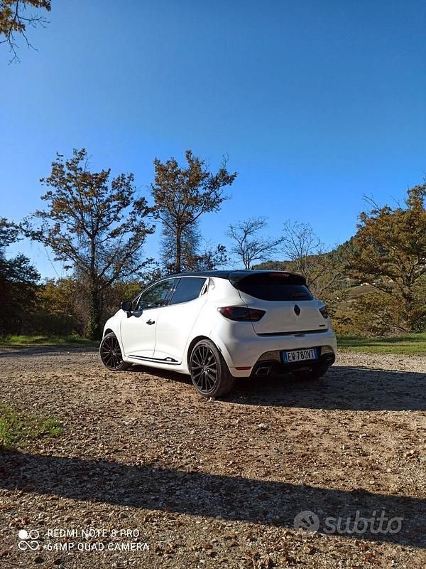 Usata Renault Clio R.S. R.S. 200 CV (147 kW) 2014 Utilitaria