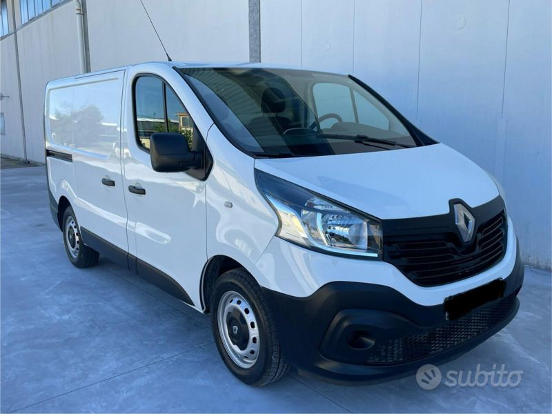 Usata 2016 Renault Trafic Monovolume | 11.900 € - Immagine 1/4