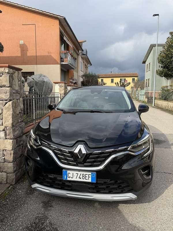 Usata Renault Captur Zen 94 CV (69 kW) 2022 SUV