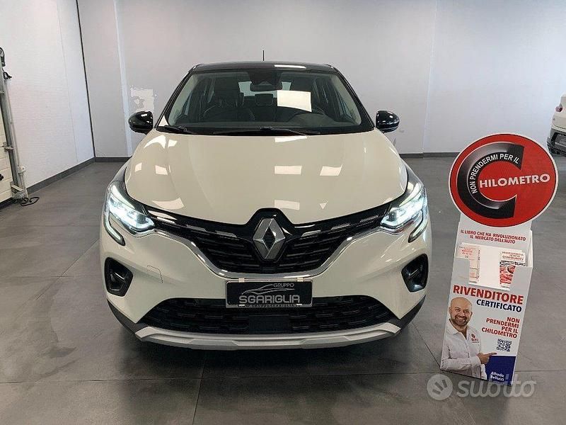 Usata Renault Captur Intens 116 CV (85 kW) 2020 Beige SUV