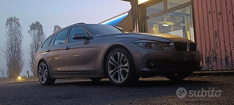 Usata BMW 320 2019 Grigio Station wagon
