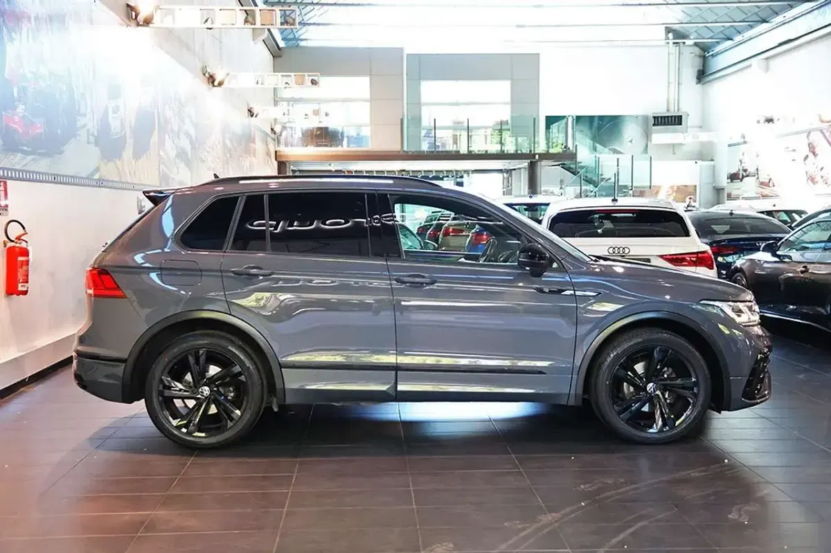 Usata VW Tiguan Style 150 CV (110 kW) 2022 Grigio SUV