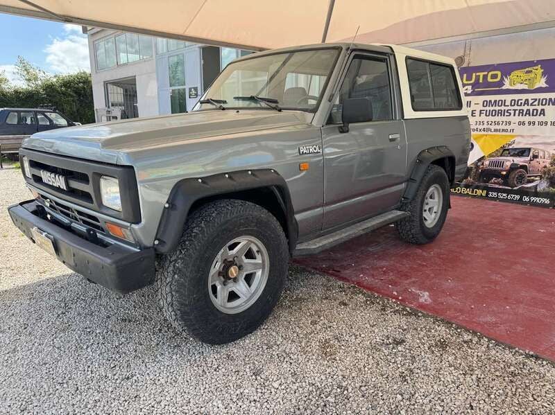Argento Usata 1988 Nissan Patrol SUV | 8000 € - Immagine 1/4