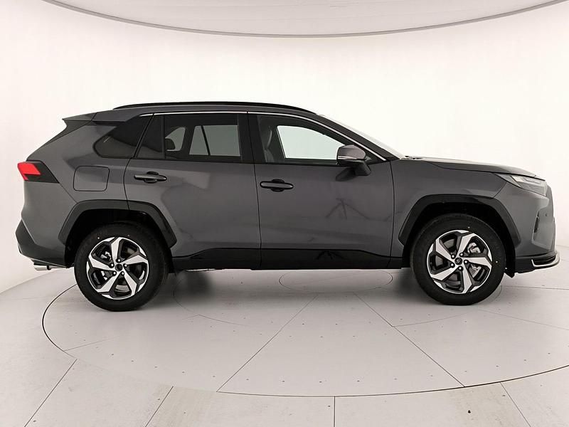 Nuova Toyota RAV4 305 CV (224 kW) 2025 SUV