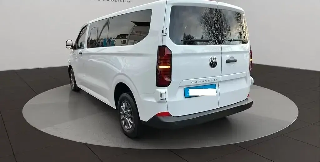 Usata VW Caravelle 149 CV (109 kW) 2025 Bianco Furgone