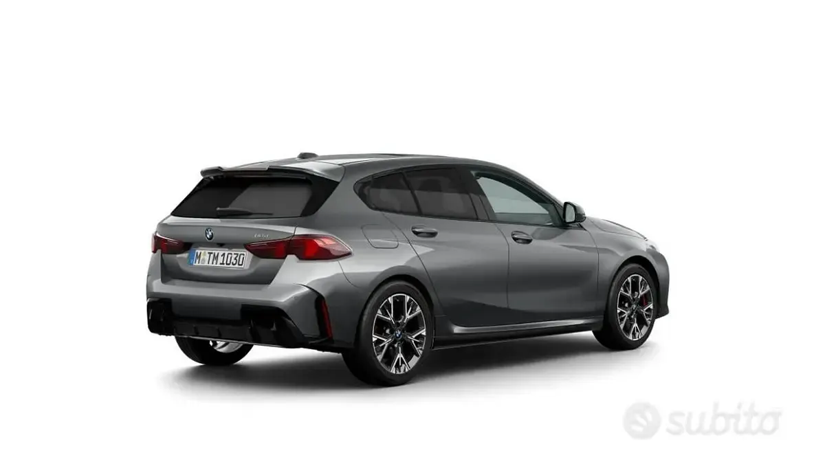 Ny BMW 118 M Sport 150 HK (110 kW) 2026 Grå Hatchback