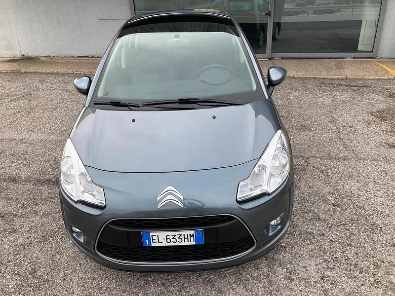 Usata Citroën C3 Exclusive 68 CV (50 kW) 2012 Grigio Berlina