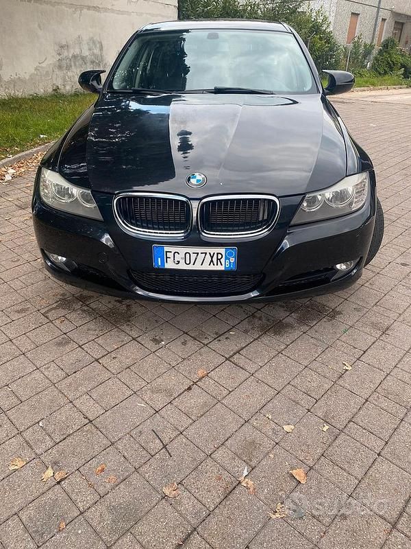 Begagnad BMW 320 184 HK (135 kW) 2010 Sedan